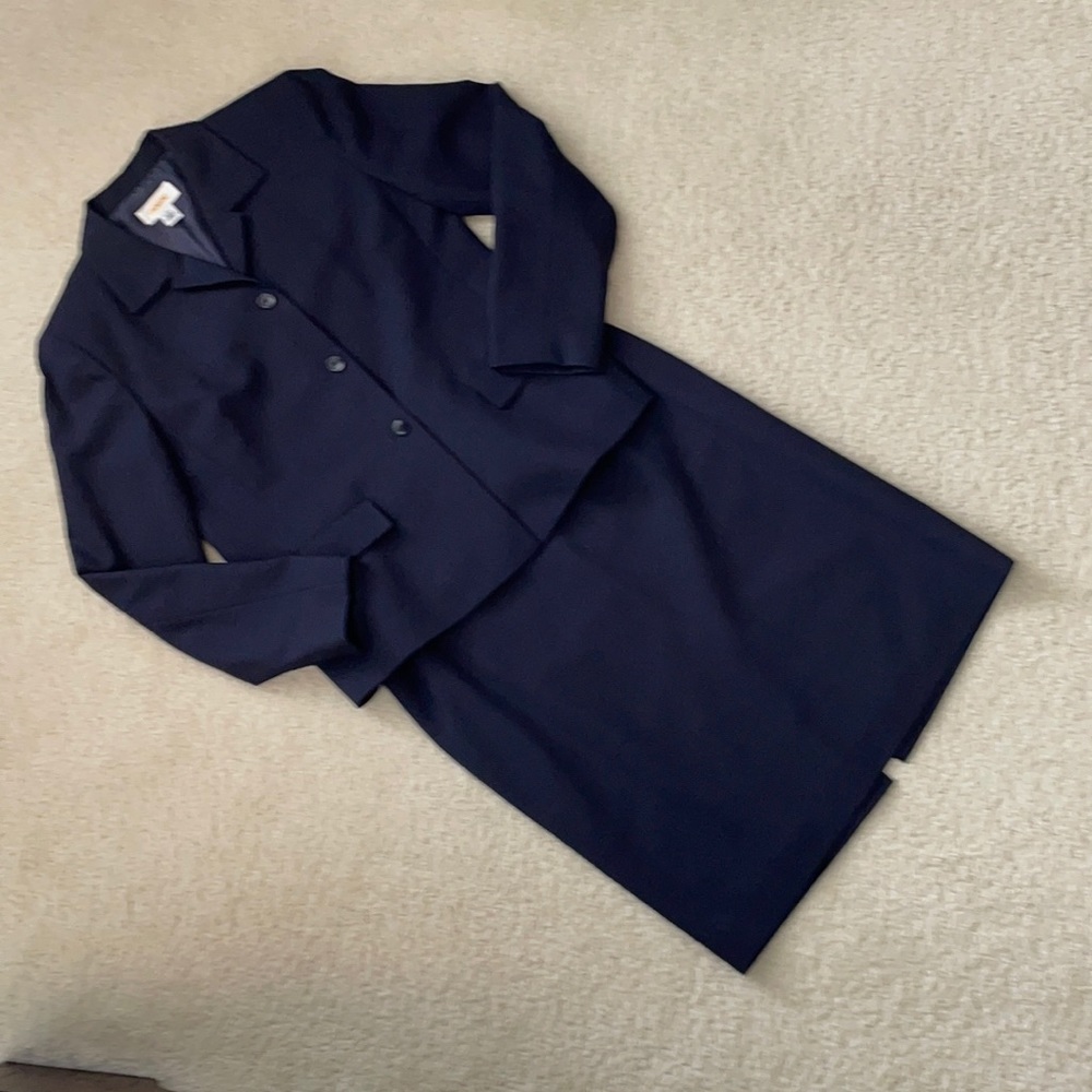 Talbots skirt suit